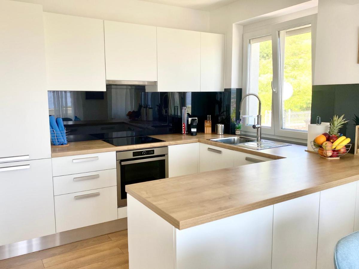 Villa Marta Opatija Buitenkant foto