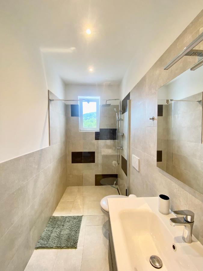 Villa Marta Opatija Buitenkant foto