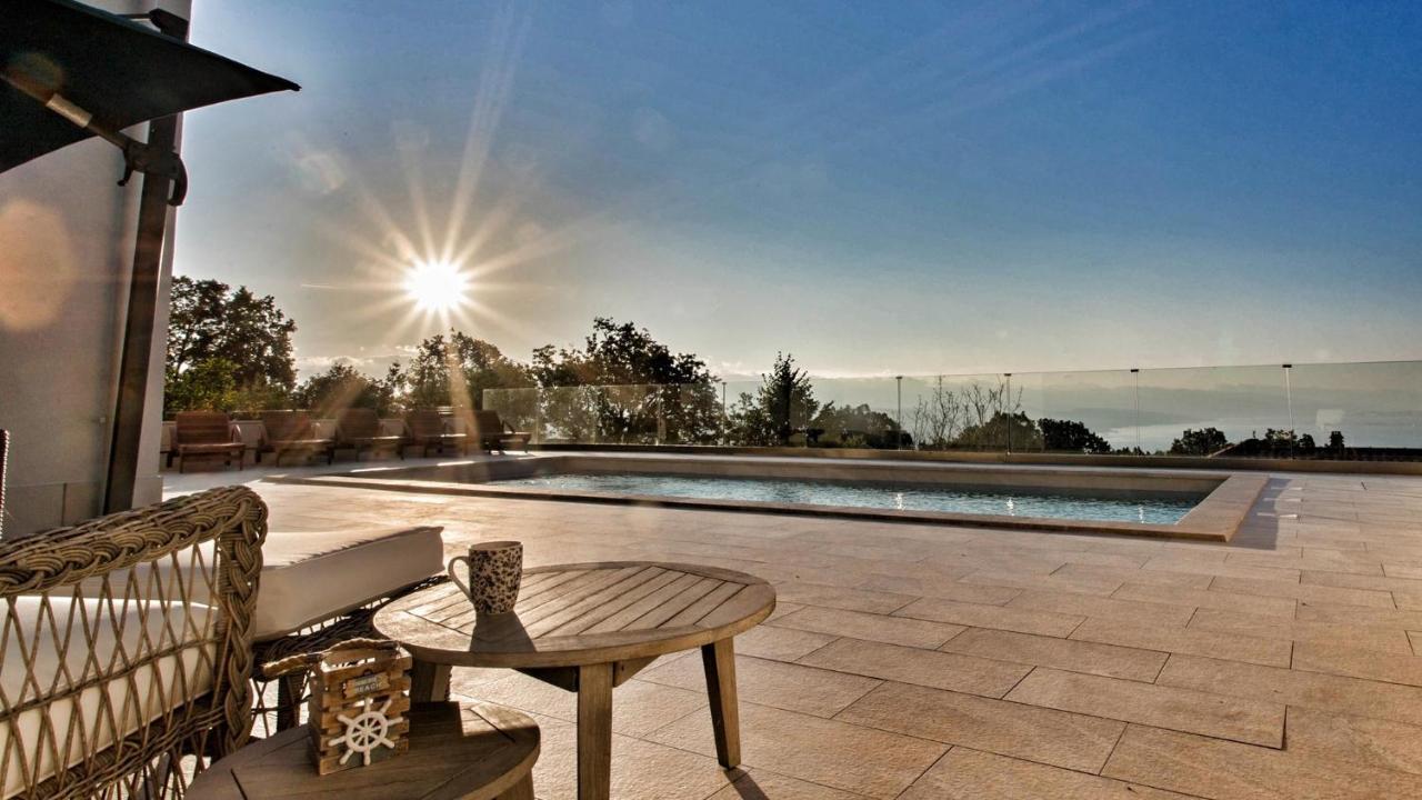 Villa Marta Opatija Buitenkant foto